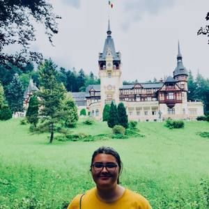 Meet your Posher, Abby